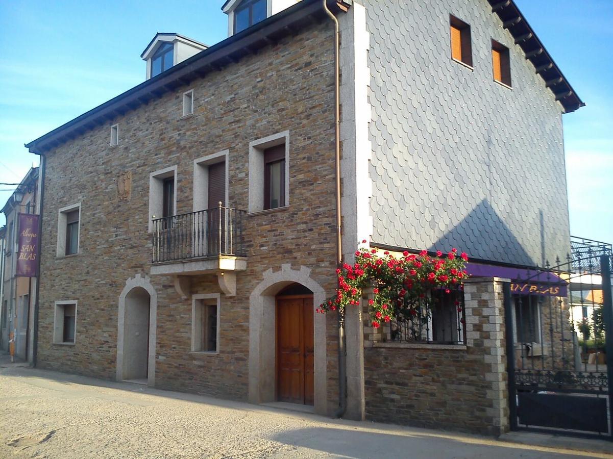 Albergue San Blas Ponferrada Kültér fotó